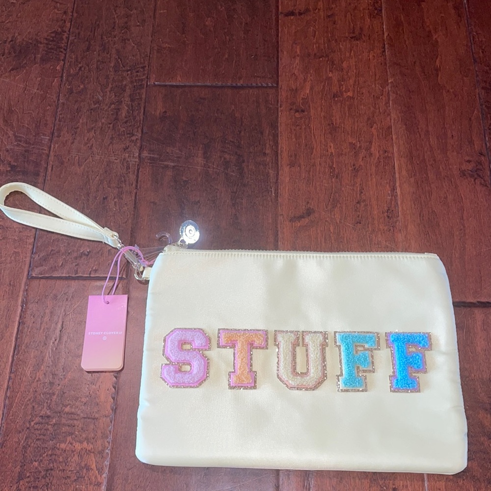 Removable wrist strap pouch